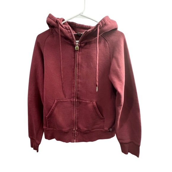 TNA Red Sweatshirt Hoodie with Relaxed Fit

#1212 - Picture 1 of 11